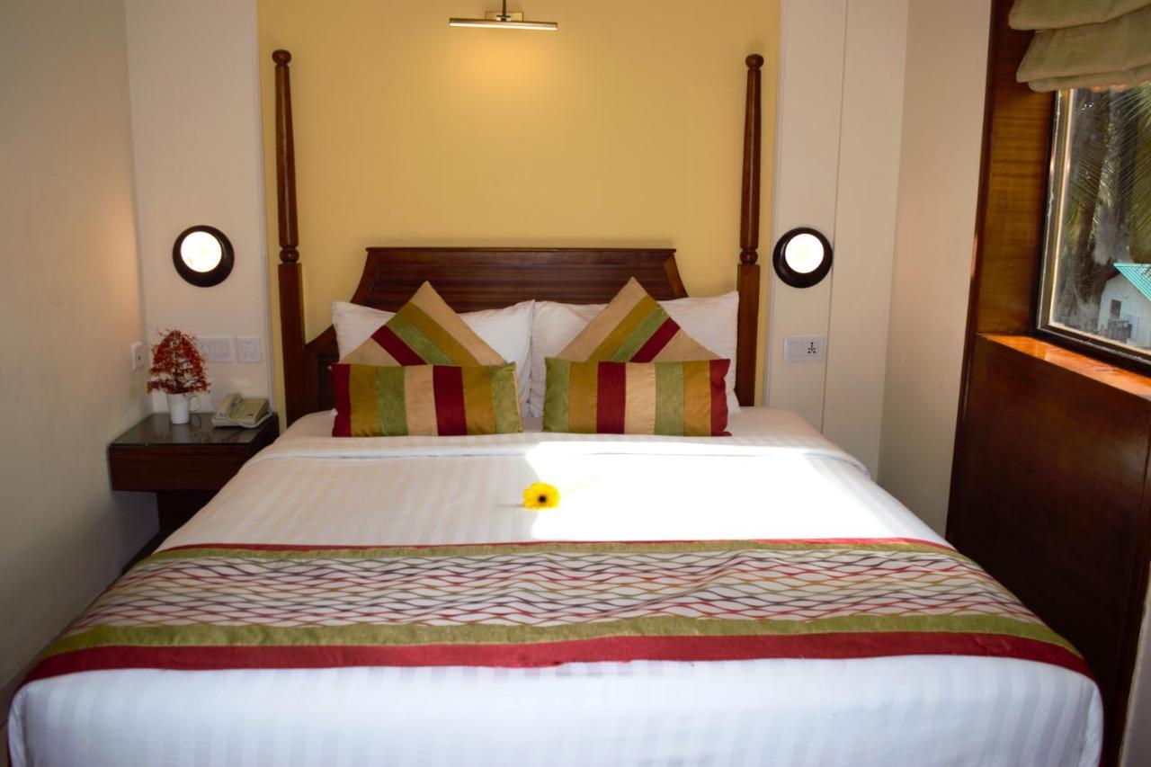 Sea Breeze Max Resort & Spa Madgaon Luaran gambar