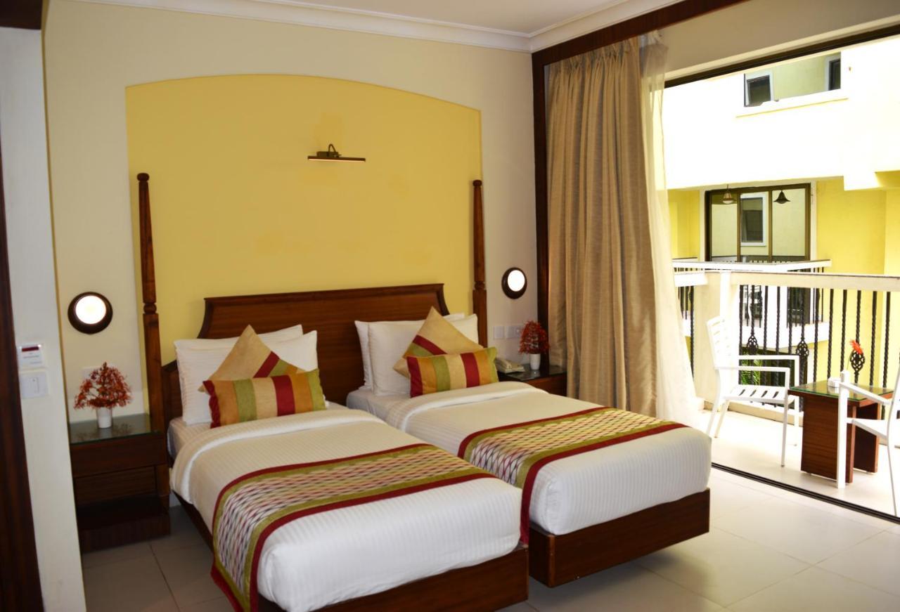 Sea Breeze Max Resort & Spa Madgaon Luaran gambar