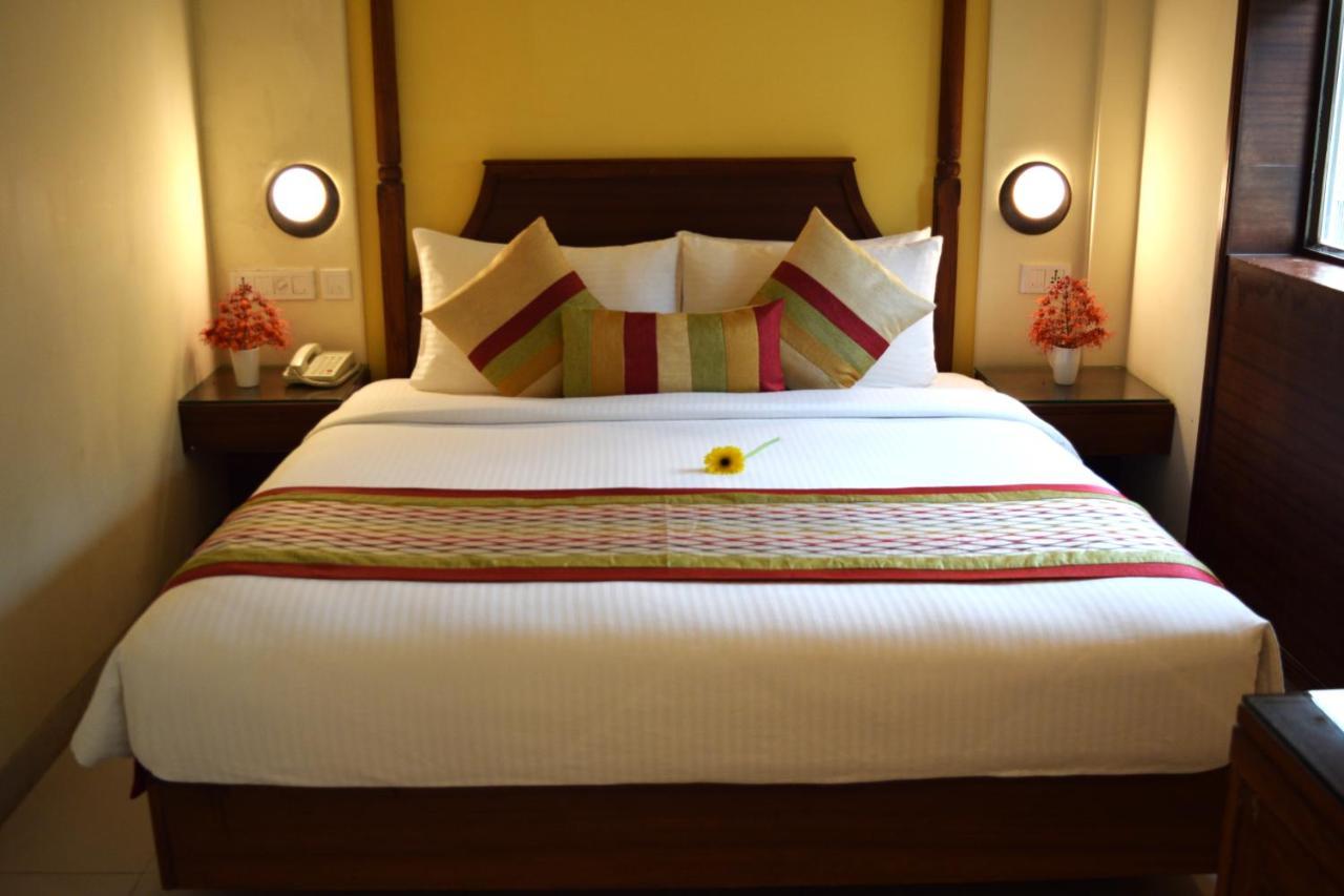 Sea Breeze Max Resort & Spa Madgaon Luaran gambar