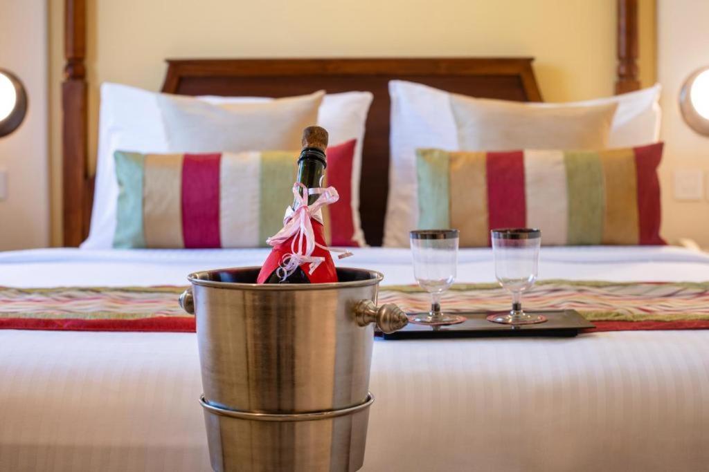 Sea Breeze Max Resort & Spa Madgaon Luaran gambar