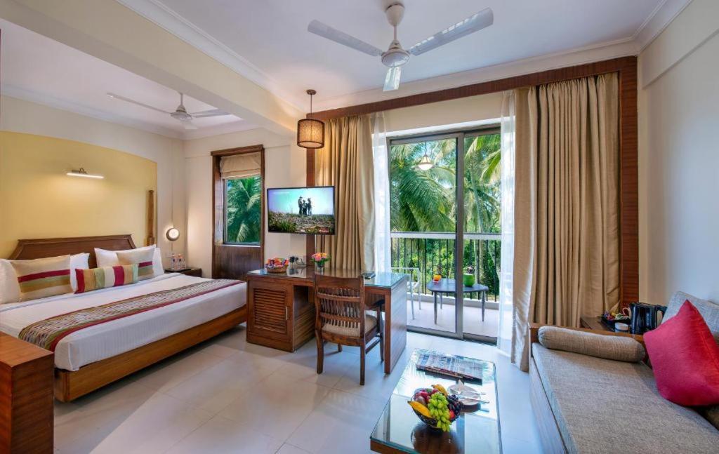 Sea Breeze Max Resort & Spa Madgaon Luaran gambar
